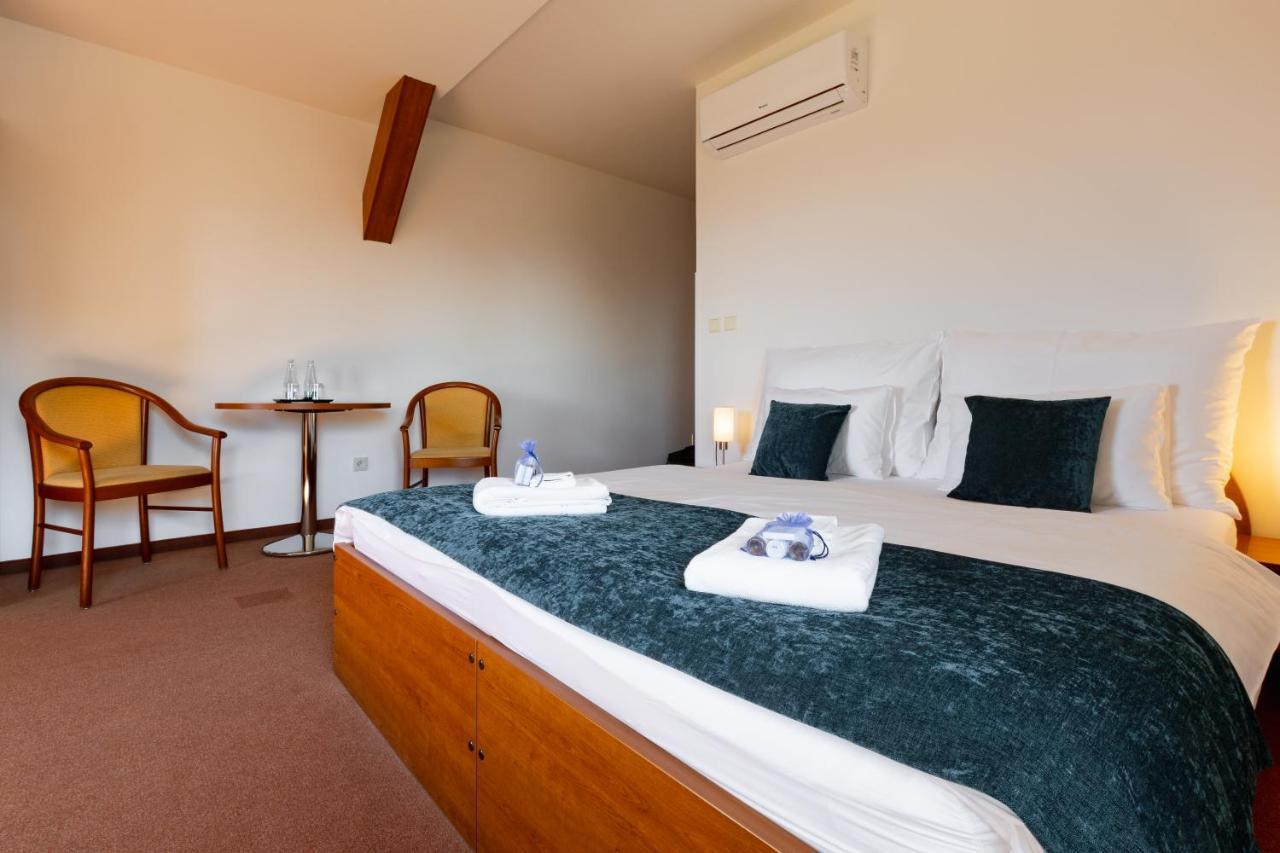 Vyhlidka Resort Náchod Kültér fotó